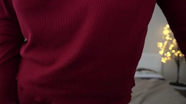 MagicPeachh  online show from 01-13-25, 12:35