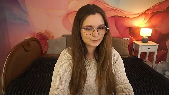 MagicPeachh  online show from 11-10-25, 01:43