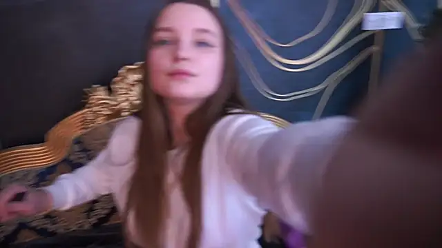 Snapshot of MagicPeachh_ chatting on 01-08-26, 01:57 MagicPeachh online show from 01-08-26, 01:57