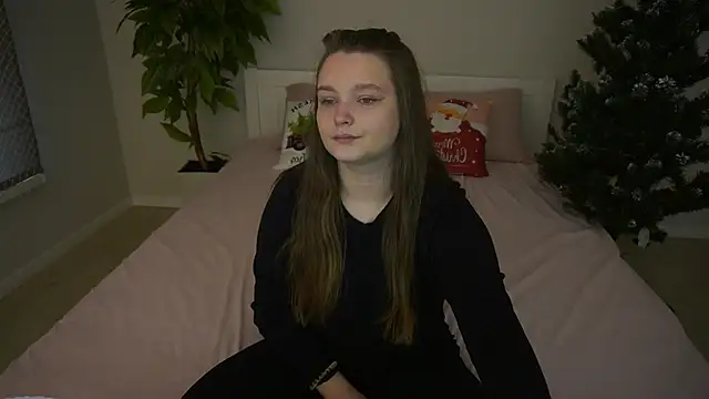 Snapshot of MagicPeachh_ chatting on 01-13-26, 07:02 MagicPeachh online show from 01-13-26, 07:02