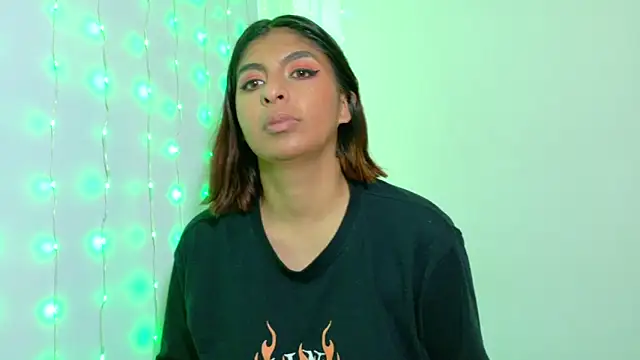 im anna  online show from 10-06-25, 06:27