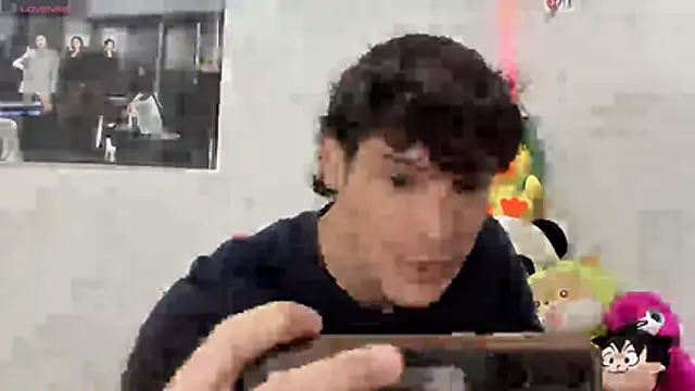 Snapshot of Martinsibiris chatting on 03-05-26, 04:03 Martinsibiris online show from 03-05-26, 04:03