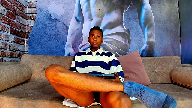 Ethan Fox11 online show from 03-17-26, 01:47