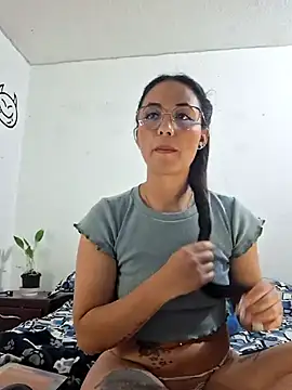 anny roberts online show from 12-29-24, 01:02