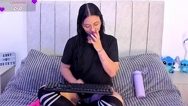 anny roberts online show from 11-14-25, 11:13