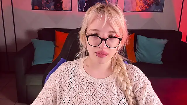 AmayaSakura online show from 12-23-24, 09:40