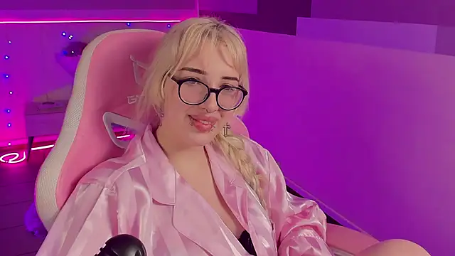 AmayaSakura online show from 12-29-24, 01:13