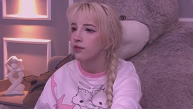 AmayaSakura online show from 01-05-25, 06:35