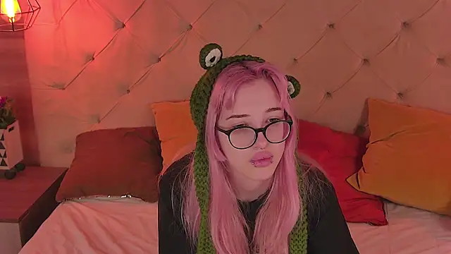 AmayaSakura online show from 01-24-25, 10:51