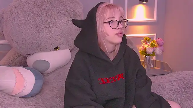 AmayaSakura online show from 02-01-25, 09:40