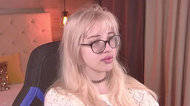 AmayaSakura online show from 02-12-25, 09:33