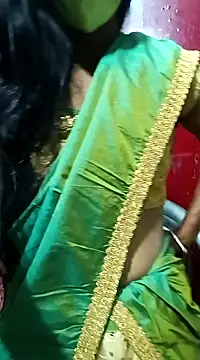 Snapshot of Joshna-Sexy chatting on 12-16-24, 11:22 Joshna-Sexy online show from 12-16-24, 11:22