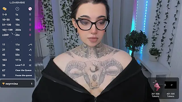 Dixi Pixi  online show from 03-30-26, 05:19