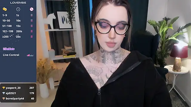 Dixi Pixi  online show from 05-16-26, 10:58