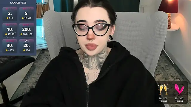 Snapshot of Dixi_Pixi_ chatting on 07-16-26, 10:21 Dixi Pixi online show from 07-16-26, 10:21