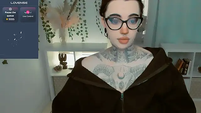 Snapshot of Dixi_Pixi_ chatting on 07-19-26, 05:33 Dixi Pixi online show from 07-19-26, 05:33