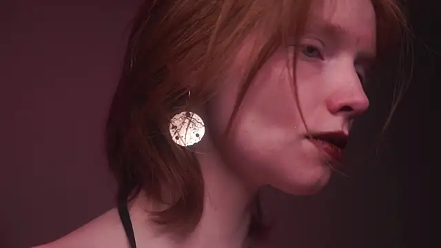 ginger hugs online show from 09-25-25, 10:13