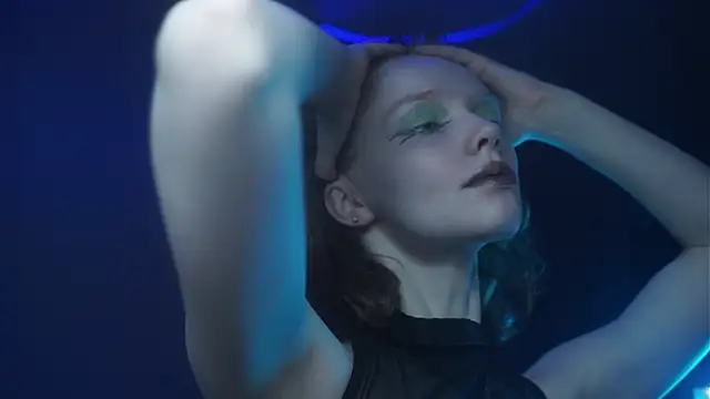 ginger hugs online show from 10-15-25, 10:10