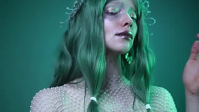 ginger hugs online show from 04-22-26, 10:11