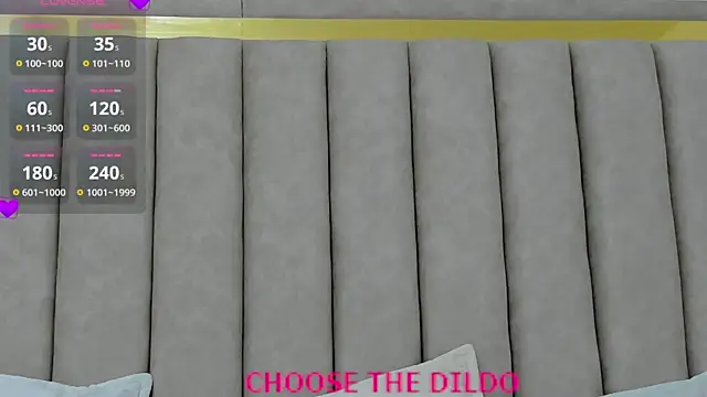 FreyaMoller online show from 11-22-25, 07:13