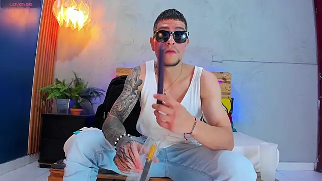 french sexx online show from 01-21-25, 01:18