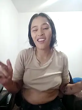 Hanha00 online show from 10-12-25, 01:15