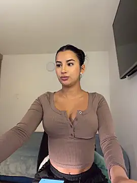 Kimm khalifa online show from 06-18-26, 10:25