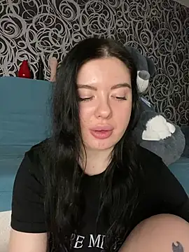 Kimi Ass online show from 02-18-25, 03:43