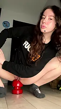 Snapshot of Kimi_Ass chatting on 07-28-26, 04:39 Kimi Ass online show from 07-28-26, 04:39