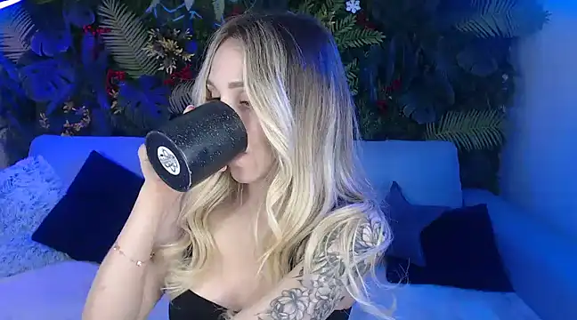 Horny Blond online show from 03-04-25, 09:07