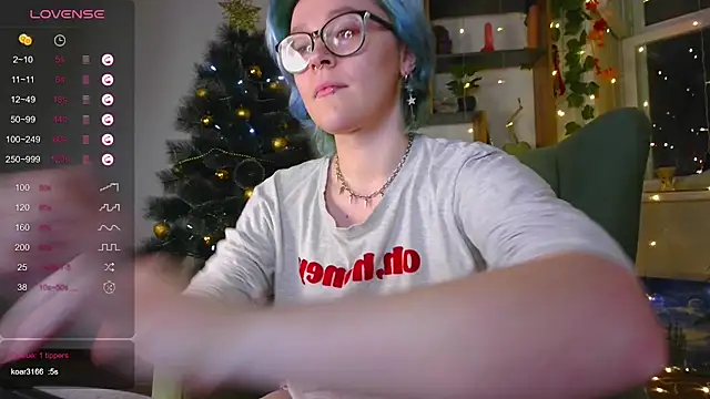 alisahug online show from 12-11-24, 07:03