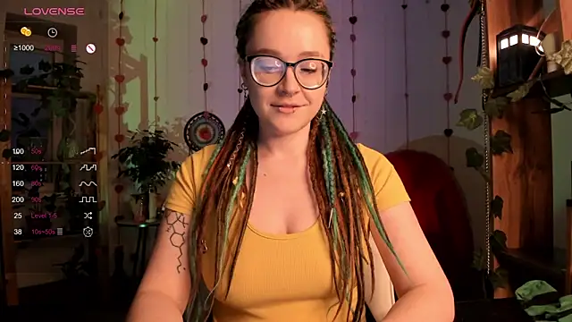 alisahug online show from 02-12-25, 01:06