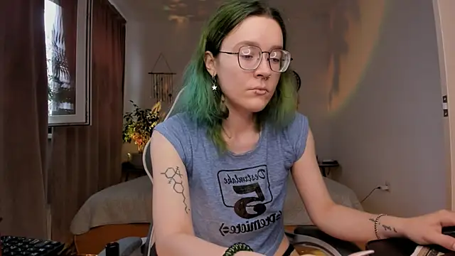 alisahug online show from 07-03-26, 03:57