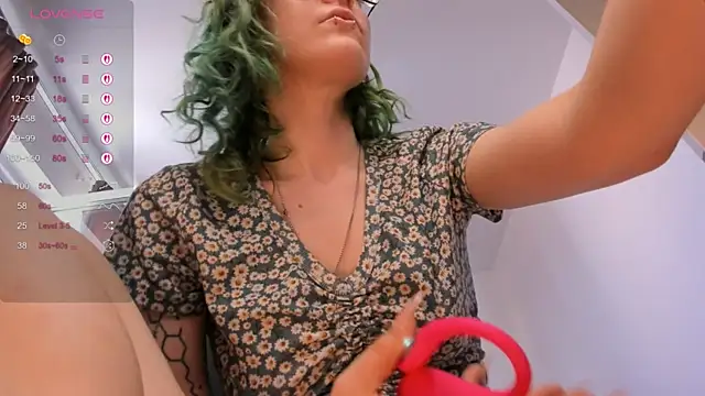 alisahug online show from 07-05-26, 07:59