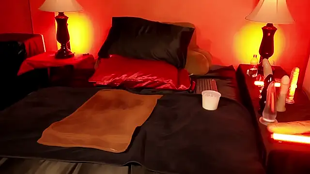 JenniferCD online show from 02-23-26, 05:32