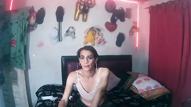 Snapshot of alexxa_dirty chatting on 02-05-26, 04:17 alexxa dirty online show from 02-05-26, 04:17