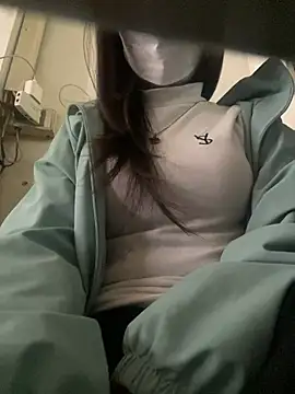 Tuongvy05 online show from 01-01-25, 02:41