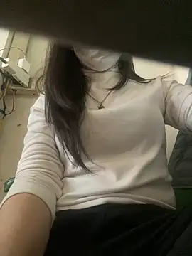 Tuongvy05 online show from 01-03-25, 08:54