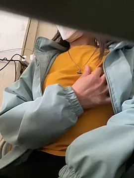 Tuongvy05 online show from 01-20-25, 05:48