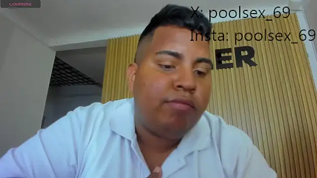 Poolsex 69 online show from 10-21-25, 12:11