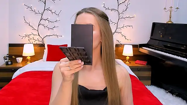 RozzitaBedberry online show from 02-07-25, 08:10