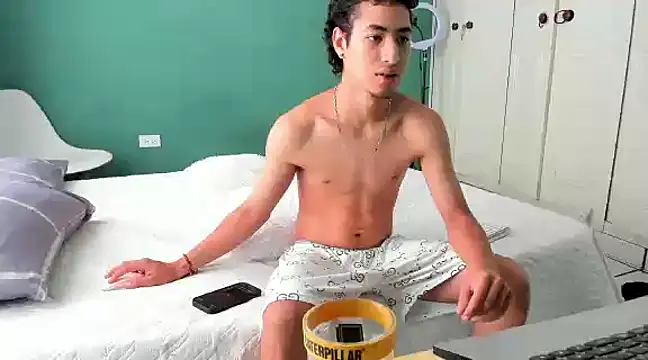 Chandler ken online show from 01-28-25, 04:08