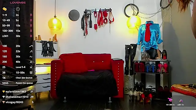 Snapshot of LiaTaylorr chatting on 03-12-25, 07:06 LiaTaylorr online show from 03-12-25, 07:06