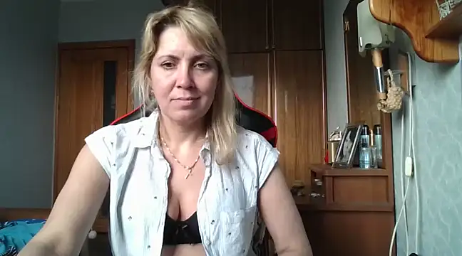 IrinaB1 online show from 03-22-25, 02:58