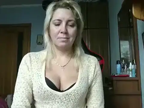 IrinaB1 online show from 11-11-25, 08:14