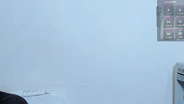 lizzy davis 1 online show from 03-26-26, 03:56