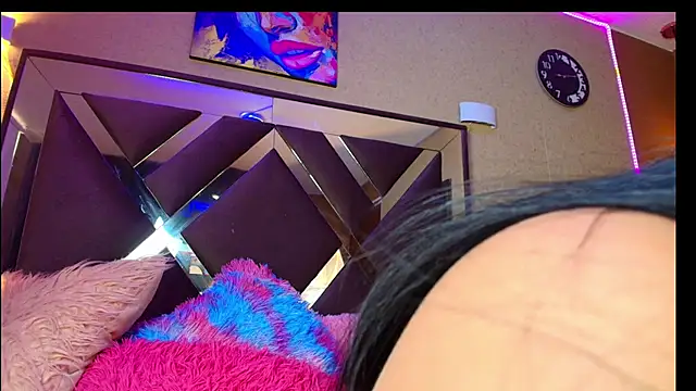 Snapshot of SamanthaaSutra chatting on 10-14-25, 08:42 SamanthaaSutra online show from 10-14-25, 08:42