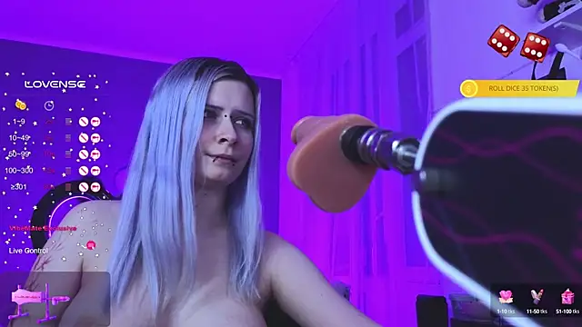 Snapshot of SpectraSirens chatting on 02-18-25, 12:48 SpectraSirens online show from 02-18-25, 12:48