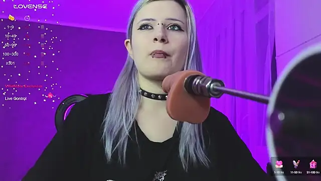 Snapshot of SpectraSirens chatting on 02-27-25, 09:14 SpectraSirens online show from 02-27-25, 09:14