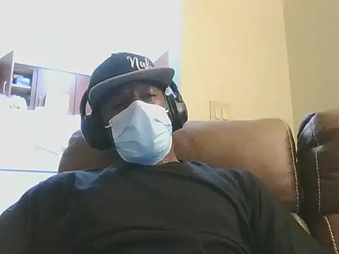 DreamvilleINC online show from 09-28-25, 03:34